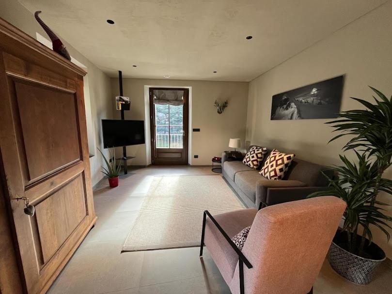 Appartement Casa Di Sant'Anselmo Aosta - Il Parco Extérieur photo